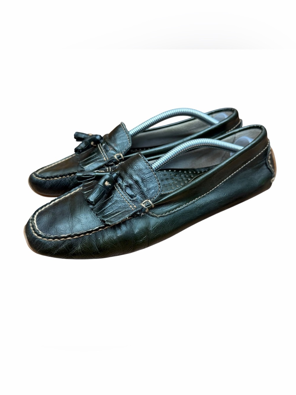 LL Bean women size 8.5 green leather Tassel Loafers